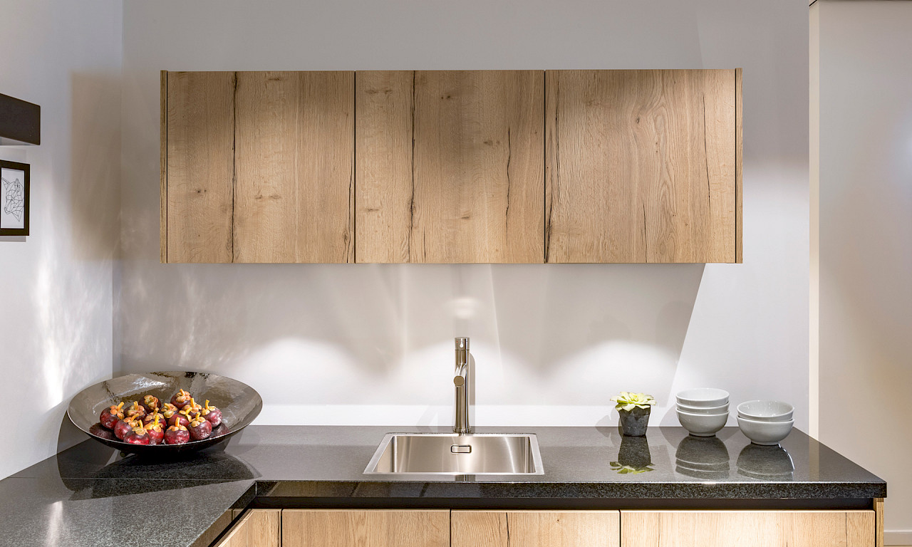 houtlook keuken donker keukenblad