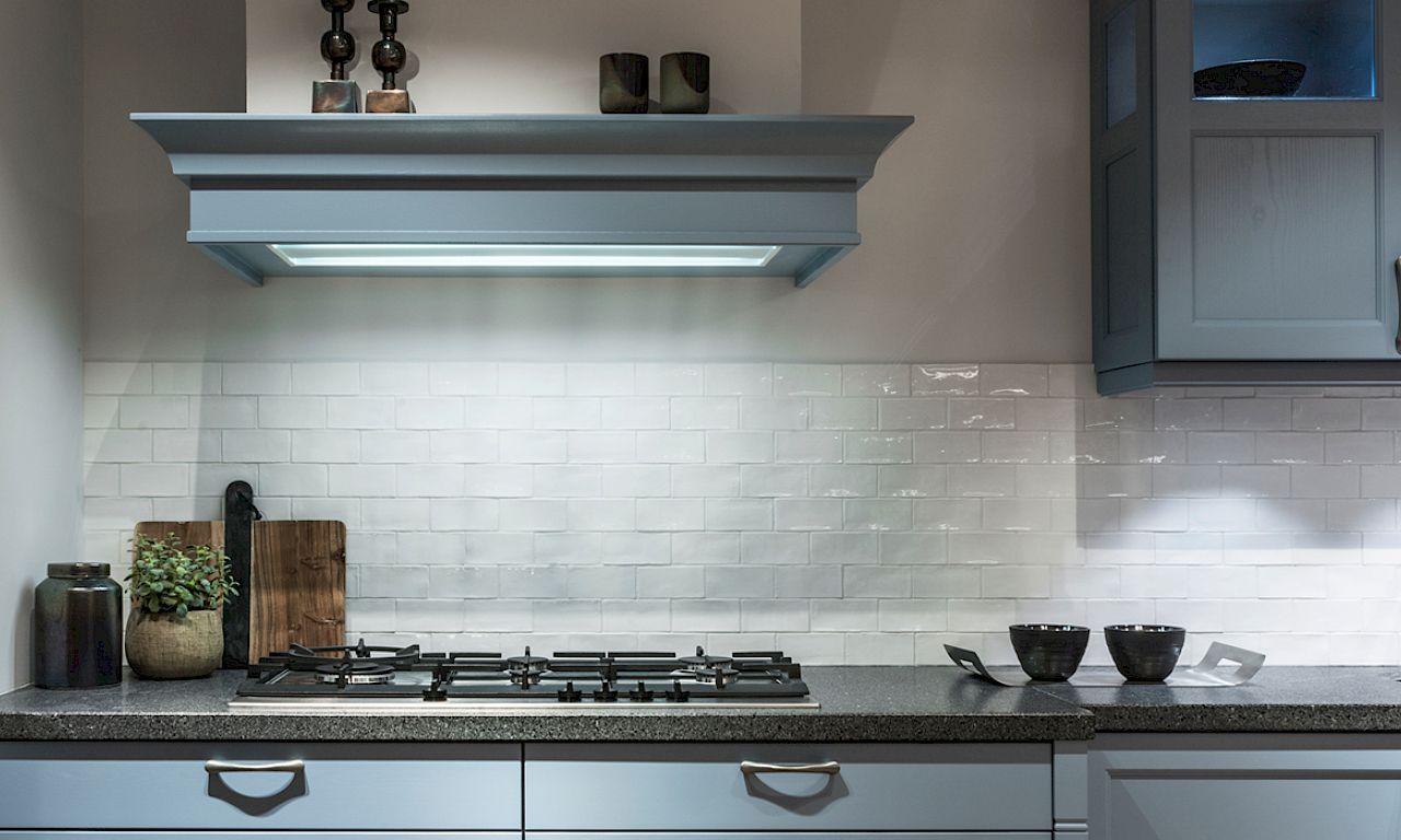 houtfineer keuken lichtblauw